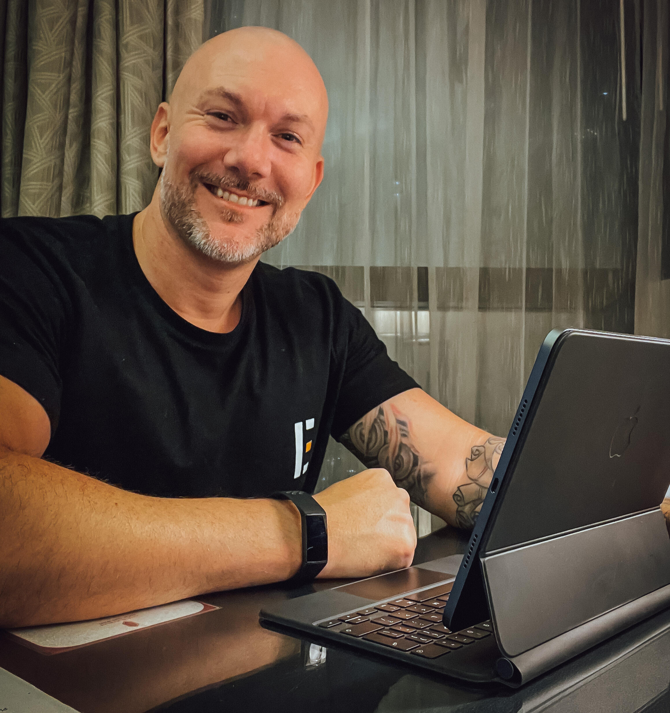 Helping small businesses operate like a well established company. Andy James